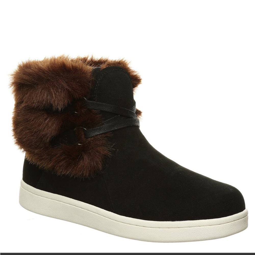 Bearpaw Skyline Boots sz 12 NWT